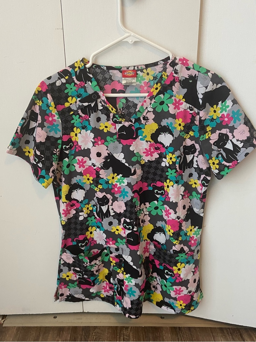 Dickies scrub tub small nurse vet tech hospital medical floral animal print